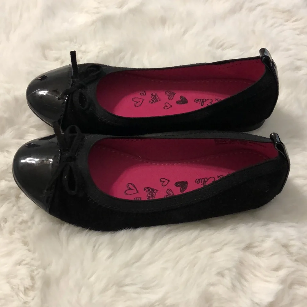 Olive & Edie black olive